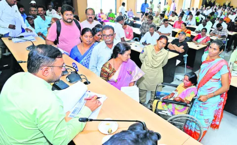 వచ్చి