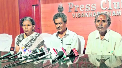 ‘అంధుడినని మేనమామ మోసగించాడు’ 
