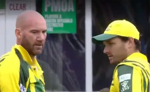 18-Ball Over, John Hastings Bowled 12 Wides And 1 No Ball vs PAK Champions In WCL 20256