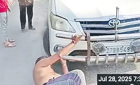 Tipper owner fire on RTO Officers