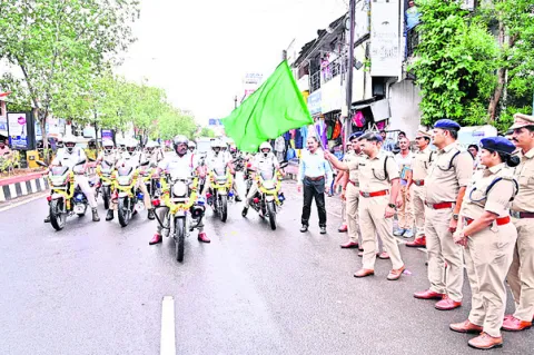 సమర్థంగా రహదారి భద్రత, ట్రాఫిక్‌ నియంత్రణ 