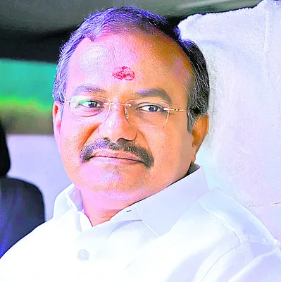 ఆమ్‌స్ట్రాంగ్‌ హత్యకు ఏడాది 
