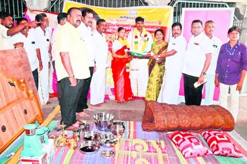 4 జంటలకు ఉచిత వివాహాలు