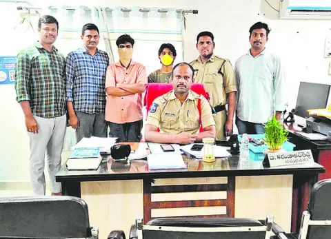 రూ.4 