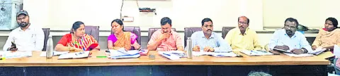 పథకాలను వేగవంతంగా అమలు చేయాలి