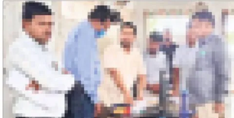 రెవెన్యూ దరఖాస్తుల పరిశీలన 