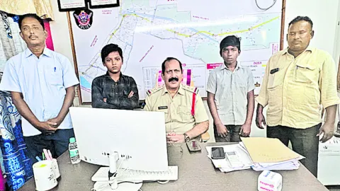 తల్లిదండ్రుల చెంతకు తప్పిపోయిన బాలలు 