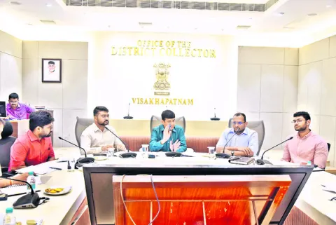 అంతర్జాతీయ స్థాయిలో టూరిజం ప్రాజెక్టులు