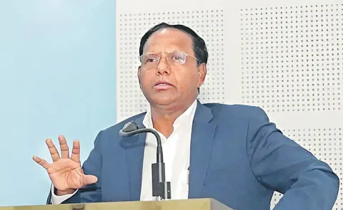 Banks should ensure no mis-selling of insurance to customers