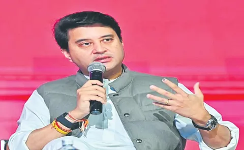 Govt Wonot Increase Stake In Vodafone Idea says Telecom Minister Scindia