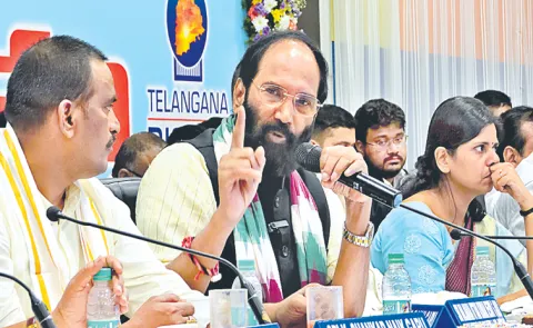 Uttam Kumar Reddy says Distribution of Ration Cards On 14 July