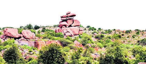 ‘కొండంత’ వినాయకుడు! 