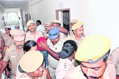 గుమ్మ