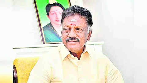 స్వరం మార్చిన పన్నీరు! 