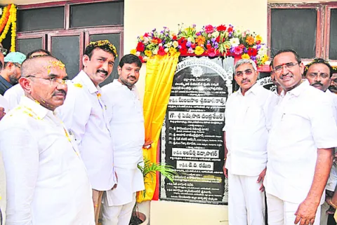 ఉద్యోగుల ప్రయోజనాలు సాధించేందుకు రాజీపడం 