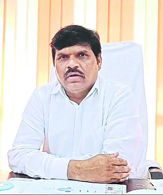 స్పెషల్‌ గ్రేడ్‌ డిప్యూటీ  కలెక్టర్‌గా ఆర్డీఓ పాండు