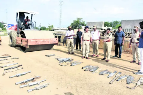 సాంకేతిక పరిజ్ఞానంతో నేరాల నియంత్రణ 