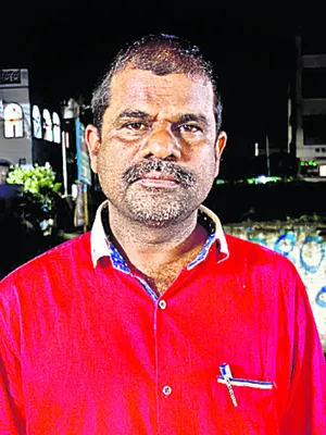 జ్వరాలతో మరణిస్తున్నా పట్టించుకోరా..! 