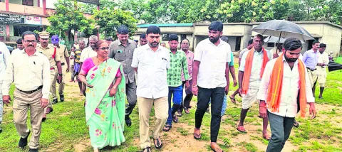 వసతుల కల్పనకు పెద్దపీట