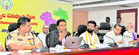 సామాన్య భక్తులకే తొలి ప్రాధాన్యం 