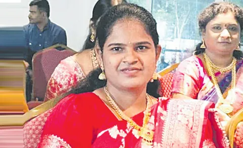 Software engineer Ends life in road accident