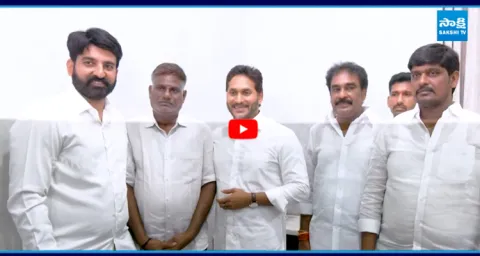 YSRCP Leader Gutta Lakshminarayana Meets YS Jagan 3