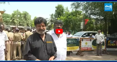 YSRCP Leaders Meet MP Mithun Reddy in Central