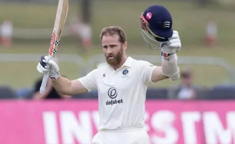 BACK TO BACK HUNDREDS FOR KANE WILLIAMSON IN COUNTY CRICKET