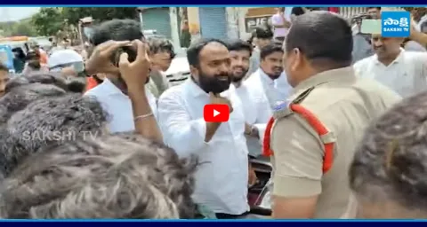 YS Jagan Fan Strong Warning To Police 1