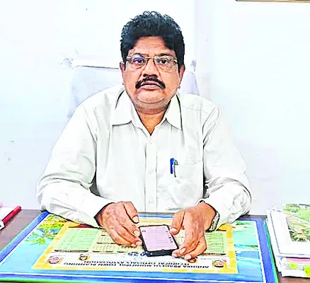 అనధికార లేఔట్లు   క్రమబద్ధీకరణ చేసుకోవాలి   