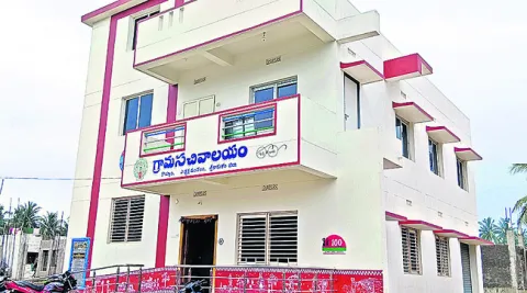 ●తల్లికి వందనం పథకం వర్తించక అర్హుల అవస్థలు ●కొర్రీలు, 
