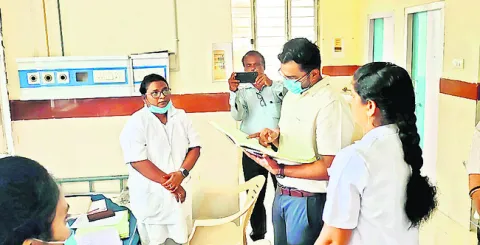 వైద్యులు, సిబ్బంది స్థానికంగా ఉండాలి