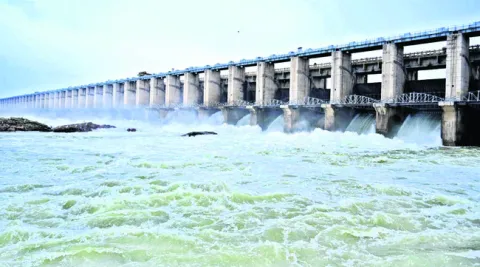 జూరాలకు భారీ వరద 