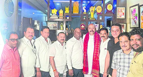 స్థానిక పోరులో సత్తా చాటుతాం 