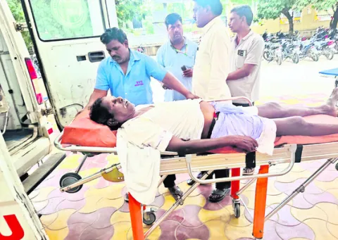 ‘108’లో ఆక్సిజన్‌ లేక రైతు మృతి? 