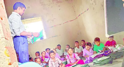 ఒక్కరైనా లేరా సారూ!