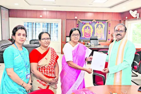 మహిళా పాలిటెక్నిక్‌ కళాశాలకు ఎన్‌బీఏ అక్రిడిటేషన్‌ 