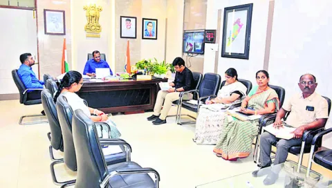 భూముల క్రమబద్ధీకరణ వేగవంతం