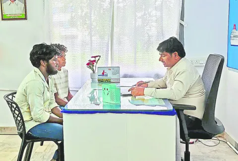 రామలక్ష్మిని రప్పించేందుకు ఏర్పాట్లు