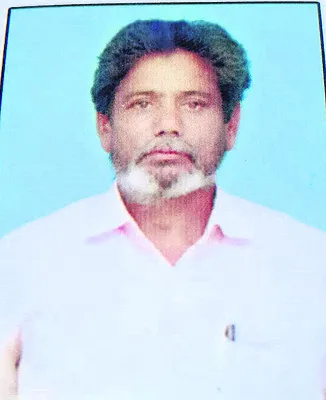 ●తక్కువ కోట్‌ చేసిన       వారికే ఇవ్వాలి  
