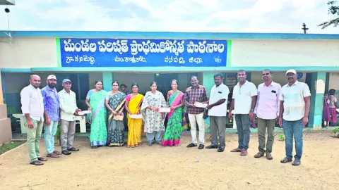 ‘పీఆర్సీ వెంటనే  అమలు చేయాలి’ 
