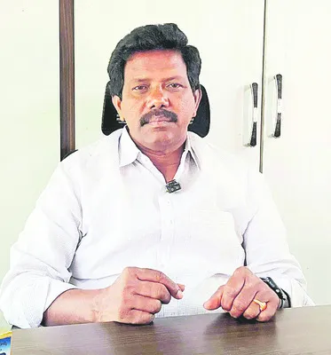 కూటమి సర్కారువి దిగజారుడు రాజకీయాలు