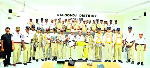సమర్థవంతంగా విధులు నిర్వహించాలి