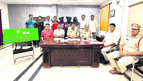 జల్సాల కోసం చోరీలు