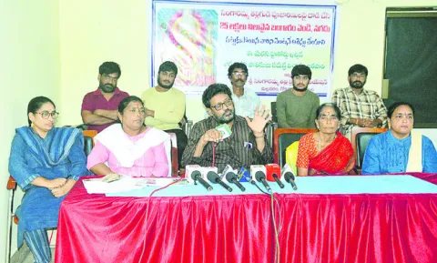 సింగారమ్మ తల్లి గుడి నిర్వాహకులపై దాడి దారుణం