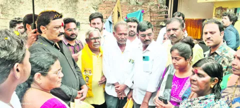 ‘తొలి అడుగు’ బహిష్కరణ 