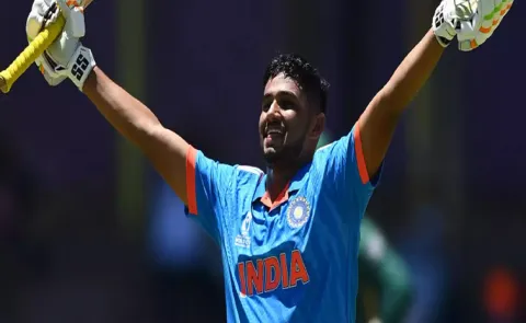 Musheer Khan Scored Yet Another Hundred And 6 Wicket Haul In England Tour3
