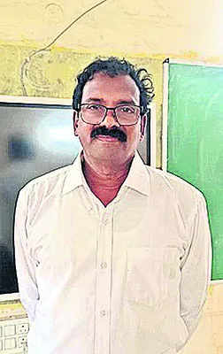 నెల రోజులుగా విద్యార్థులను ఆపుతున్నాం.. 
