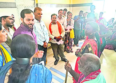 సందర్శించి.. సమస్యలు తెలుసుకుని

