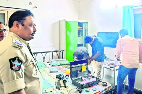 వైద్యుడి ఇంట్లో భారీ చోరీ 